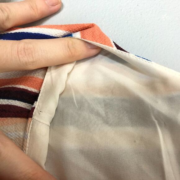 Halogen Top Beach Stripe Crepe V Neck Tank 2X - Picture 8 of 11